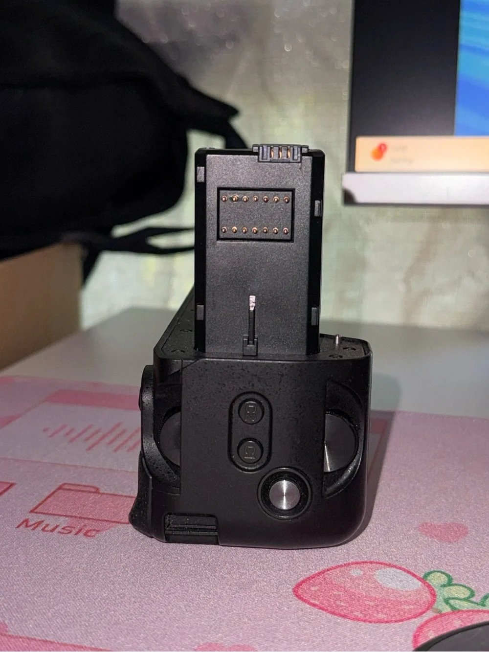 Battery Grip for DSLR Camera - Black